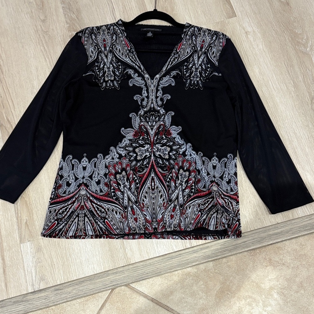 INC International Concepts Black and Gray Patterned Blouse